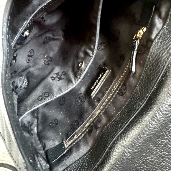 Tory Burch - Authentic Leather Crescent Crossbody Bag with Tory Dust Bag - Picture 12 of 15